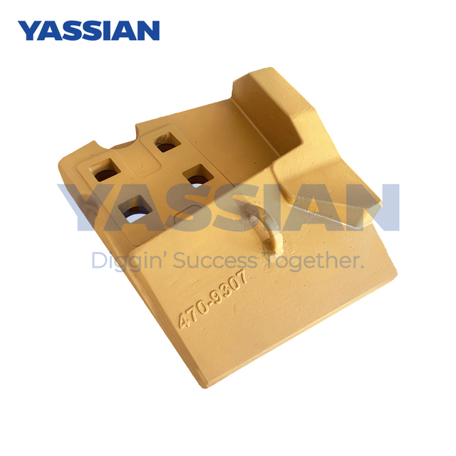 470-9307 CATERPILLAR Left-Hand Corner Half ArrowShroud