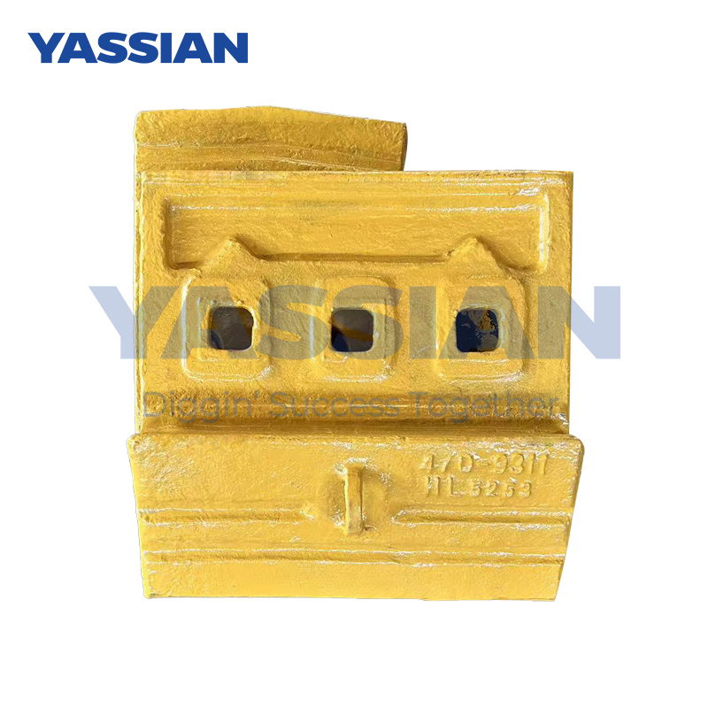 4709311 CATERPILLAR 470-9311: Bolt-on Half-Arrow Half Arrow Edge Protection